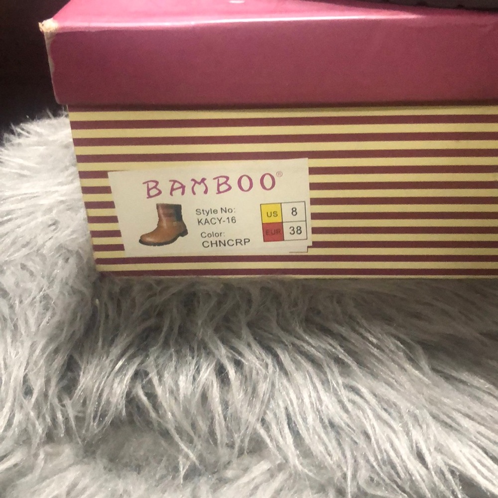 Boots - Picture 3 of 3